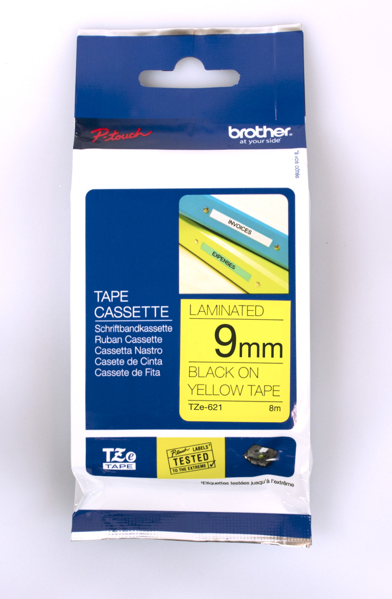 COB-TZE-621.jpg Brother TZE-621 tape 9mm x 8m: black on yellow