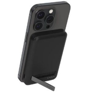 Belkin BPD006btBK BoostCharge Pro 5k mAh Magnetic Power Bank