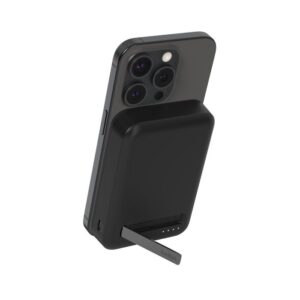 Belkin BPD008BTBK BoostCharge Pro Magnetic 10K Power Bank w