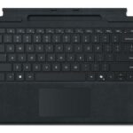 Microsoft 8XA-00182 Surface Pro Signature Keyboard Black Cover port