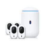 Ubiquiti NHU-UDR7-G6-INS-4 Advanced Home Surveillance Bundle (4 Instant Cameras