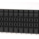 Lenovo ISG 7Y71A00QWW DE Controller DE2000H 8G HICless 2U24 SFF