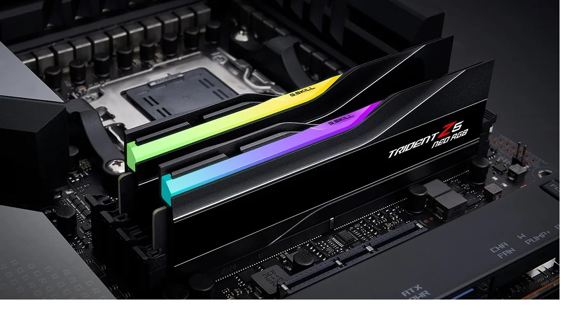 MEGS-F5-6000-30405NR G.SKILL F5-6000J3040G32GX2-TZ5NR 64GB (2 x 32GB)/ DDR5 6000 MT/s/ Timings 30-40-40-96/ Voltage 1.4V/ TZ5 NEO RGB